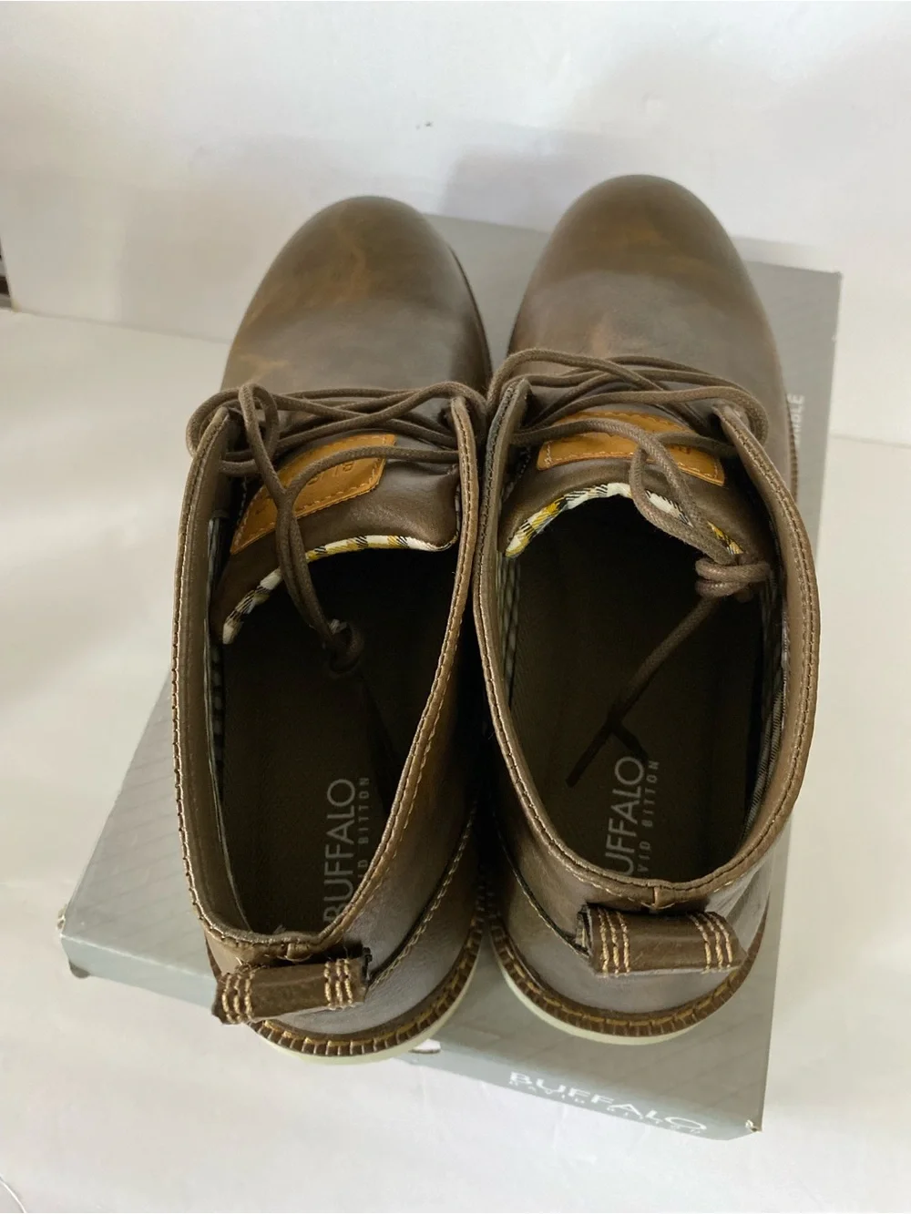 Buffalo David Bitton sturdy leather